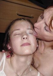 39 year old mom bukkaking with 20 year old daught