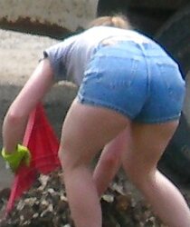 Red-Hot 20yr old neighbor doing yard work.
