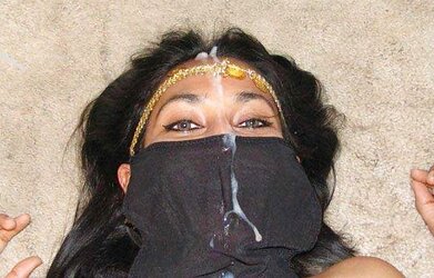 Arab Fledgling Photos
