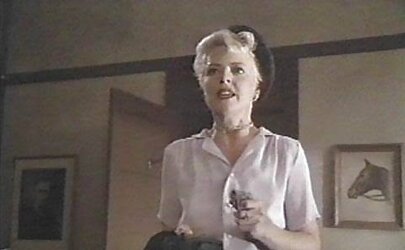 Juliet Anderson (Tia Peg)