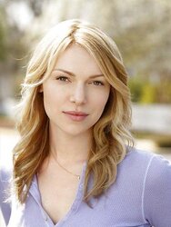 Pic Gallery #35: Laura Prepon