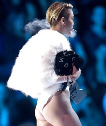 Uber-Sexy Miley Cyrus MTV EMA in Amsterdam November