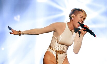 Uber-Sexy Miley Cyrus MTV EMA in Amsterdam November