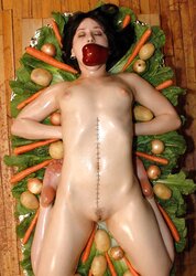 Dame on a Plate!