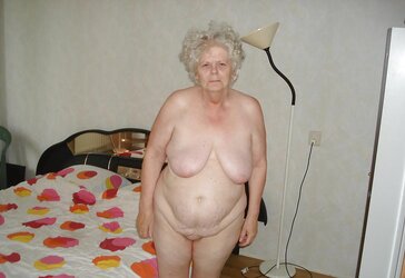 GRANNY old mature fur covered amteur grandmother - oma nackt