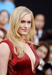 Celeb Downblouse, Sideboob By twistedworlds