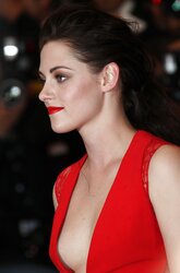Celeb Downblouse, Sideboob By twistedworlds
