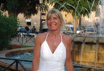 Helen Inexperienced UK MUMMY