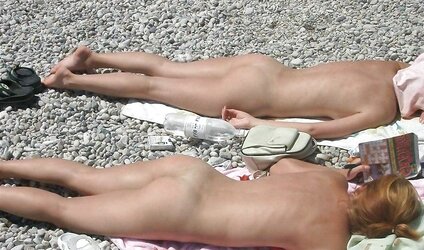Naked Beach Culos