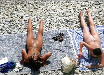Naked Beach Culos