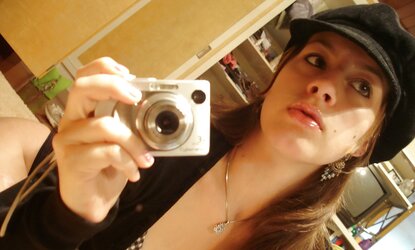 Melanie18 Steamy