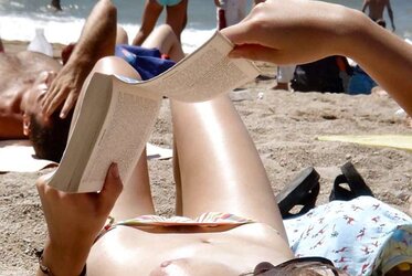 Beach Pube Showcase