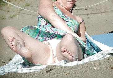 Beach Pube Showcase
