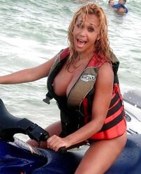 Jaw-Dropping Nipslip two by Voyeur TROC