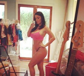 Sophie Dee Twitter Pictures