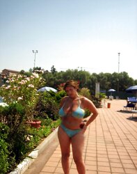 Mummy italiana tettona