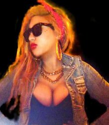 Sexi asian mega-bitch part