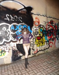 Outside in tights and sans