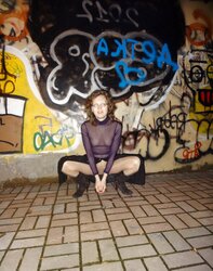 Outside in tights and sans