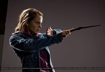 Emma Watson Lovely Hermione Granger Photos