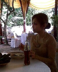 VITA DEWI INDONESIAN WHORE