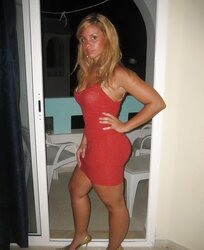 Latin gal photos two(two)