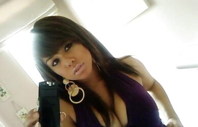 Latin gal photos two(two)