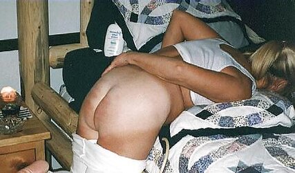Retro Smacking and Whipping Gallery