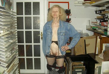 GRANNY JOSEE UBER-CUTE BIOTCH