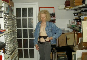 GRANNY JOSEE UBER-CUTE BIOTCH