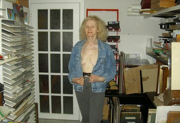 GRANNY JOSEE UBER-CUTE BIOTCH