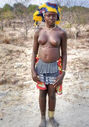 Africa gals display breasts