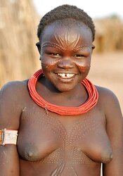 Africa gals display breasts