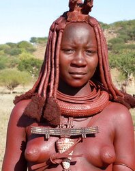 Africa gals display breasts