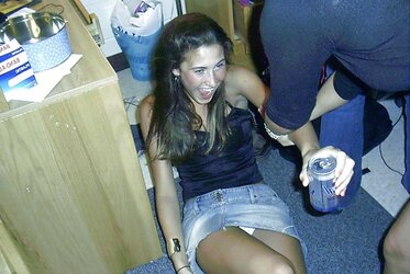 Downblouse, upskirt , nipple slide, observe thru, watch ALL