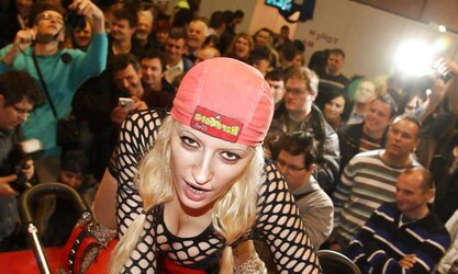 Nevena steamy sajam erotike Celje