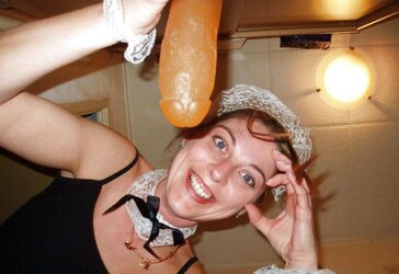 GF WITH MANY SEXTOYS