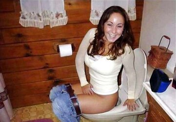 Caught on the loo ( but not weeing ))