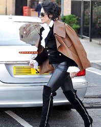High-Heeled Slippers And Leather