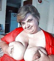 Mature femmes with saggy breasts 33.