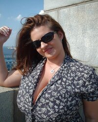 Large Breast Queens: Hottest Of the Hottest