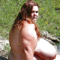 Large Breast Queens: Hottest Of the Hottest