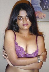 Stellar Neha aunty