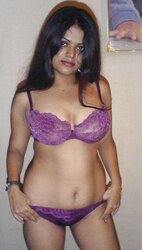 Stellar Neha aunty