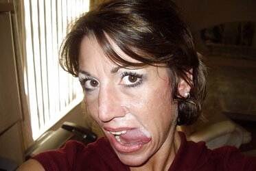 Mummy and mature oral jobs and facials