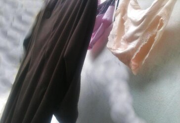 Undies neigbor