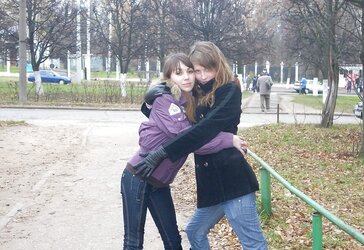 Kinky LiL Teenagers Play