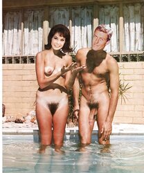 More 60s sitcom honies - nude at last