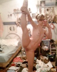 BALlERINA GYMNAST