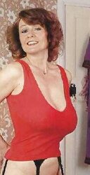 A dozen retro of pat wynn aka aunt jane